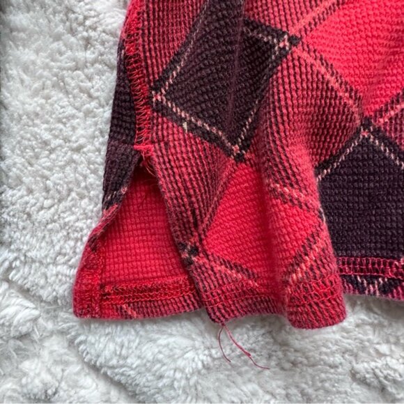 Victoria's Secret | Red and Black Long Sleeve Buffalo Check Thermal | Size Small - Picture 6 of 10